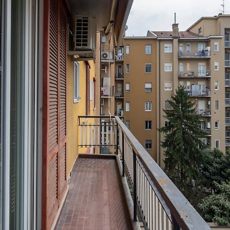 Cosy 1 Bed Flat With Terrace Apartment Milan Bagian luar foto