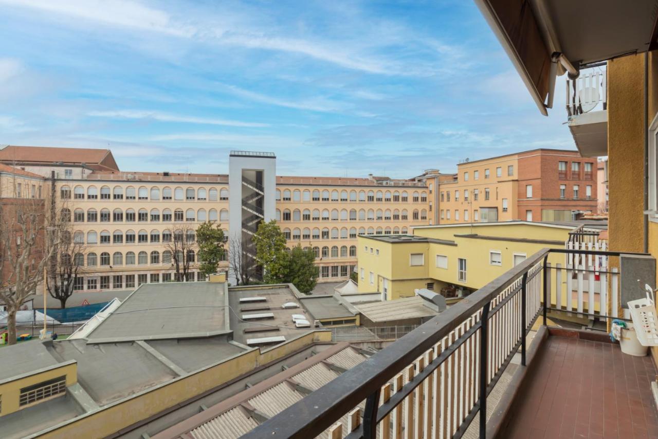 Cosy 1 Bed Flat With Terrace Apartment Milan Bagian luar foto