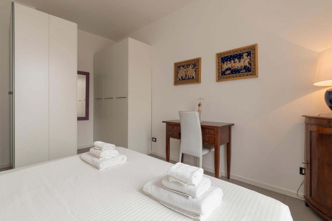 Cosy 1 Bed Flat With Terrace Apartment Milan Bagian luar foto